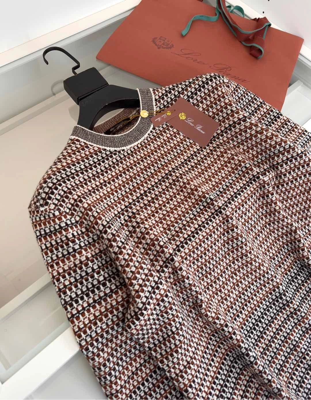 wg.luxury- 8oro Pi191 cashmere wool item:E-F409A0474
